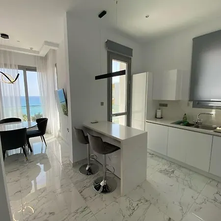 Apartment The Address -beachfront 2 Bedroom Limassol
